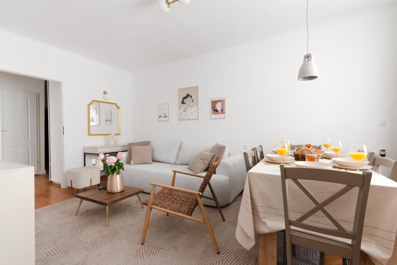 Maria's Dream Apartment